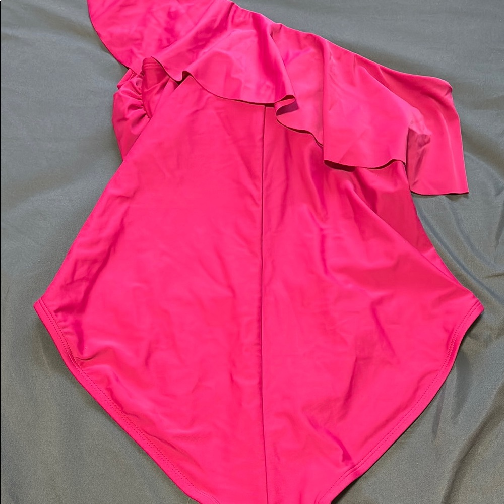 Chic One-Shoulder Ruffle Swimsuit - Pink - Picture 4 of 4